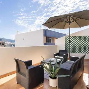 https://home2book-bereber-apt-santa-cruz-center-terrace.adeje-hotels.com